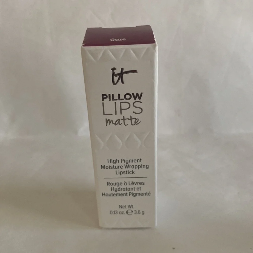 IT COSMETICS Pillow Lips Lipstick Gaze (Magenta Plum) $24 NIB
